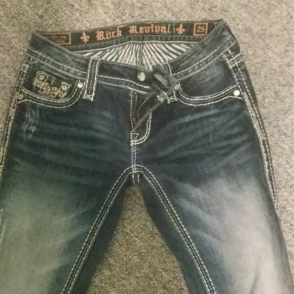 Jeans - Picture 1 of 3